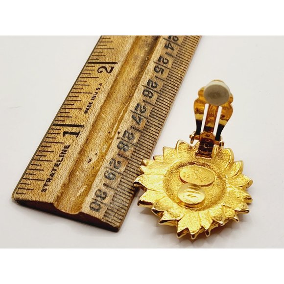 31. Signed Carolee NOS Flower Earrings (A446) - Picture 3 of 4